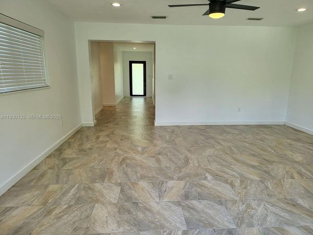 8575 SW 125th St 8575, Miami, FL 33156