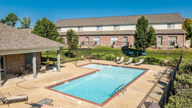 1001 Tuscany Circle, Maumelle, AR 72113