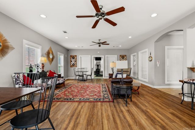 1001 Tuscany Circle, Maumelle, AR 72113