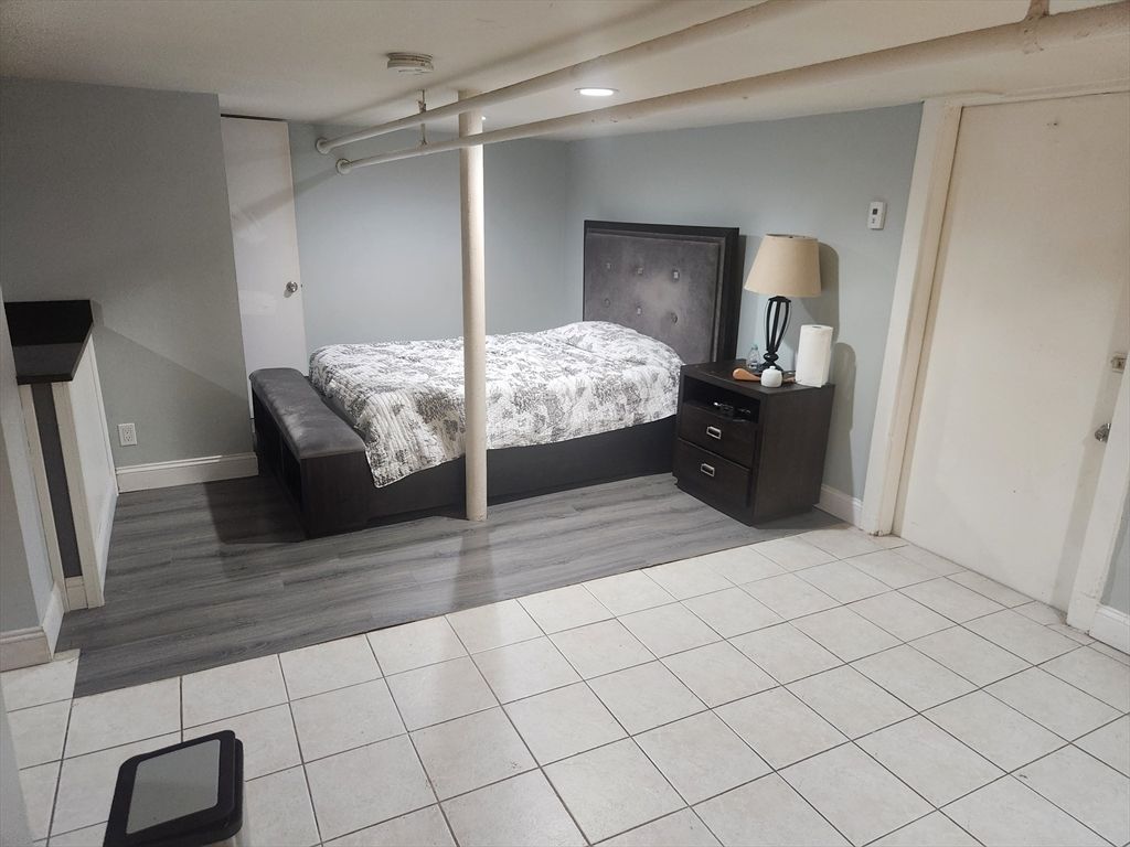 23 Spring St B, Malden, MA 02148