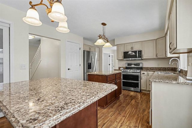 8155 Interlochen Street, Kalamazoo, MI 49009