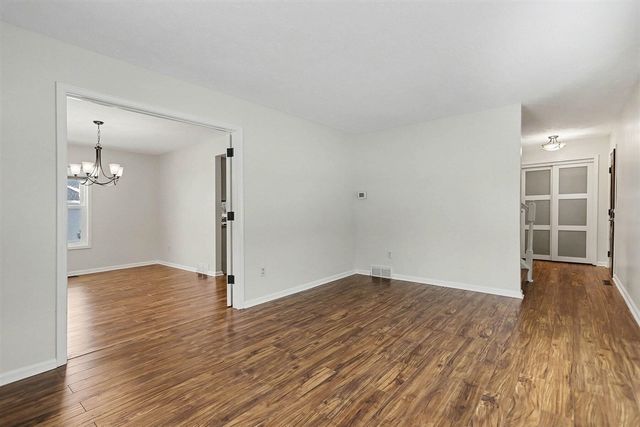 8155 Interlochen Street, Kalamazoo, MI 49009