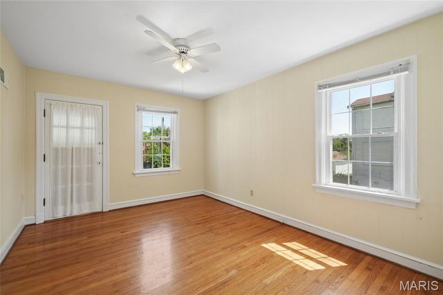 6945 Melrose Avenue, University City, MO 63130