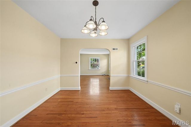 6945 Melrose Avenue, University City, MO 63130