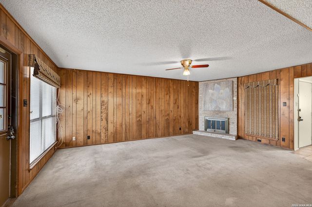 5812 Royal, San Antonio, TX 78239