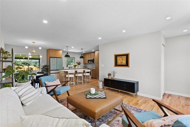 954 S Ivy Street, Denver, CO 80224