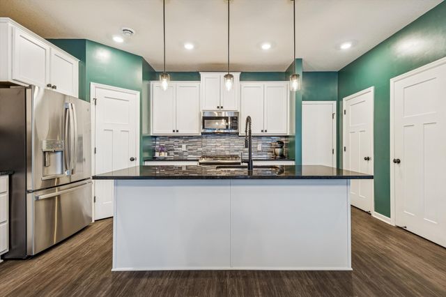 19343 Crystal Terrace, Farmington, MN 55024