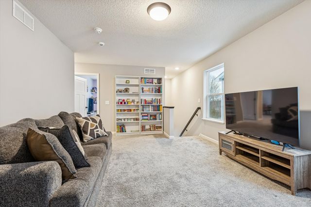 19343 Crystal Terrace, Farmington, MN 55024