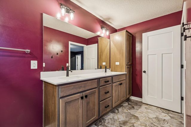 19343 Crystal Terrace, Farmington, MN 55024