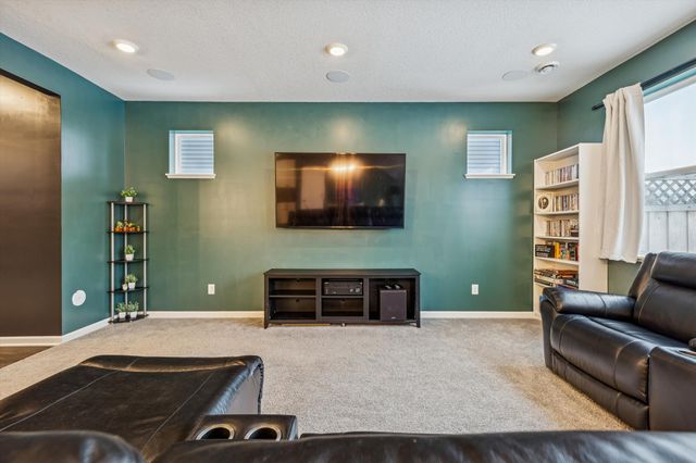 19343 Crystal Terrace, Farmington, MN 55024