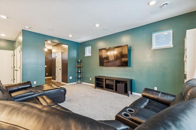 19343 Crystal Terrace, Farmington, MN 55024