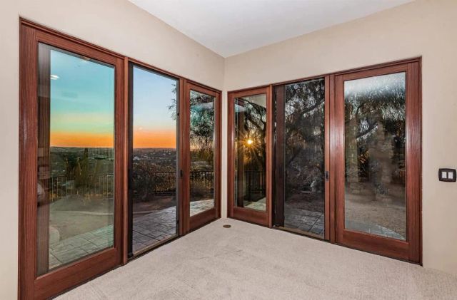2362 Edgehill Road, Vista, CA 92084