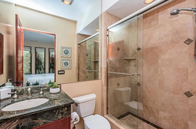2362 Edgehill Road, Vista, CA 92084