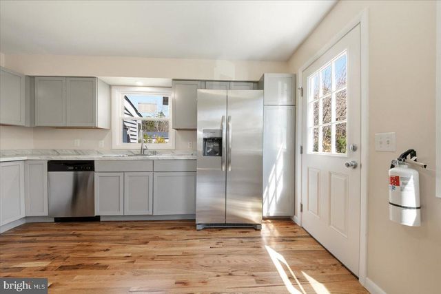 88 ELDRIDGE ST, Browns Mills, NJ 08015