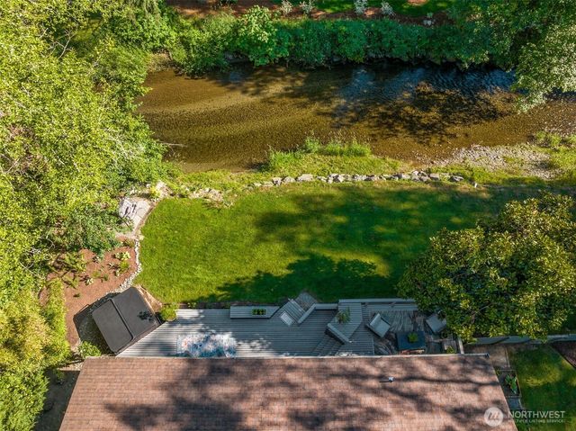 501 SE Sycamore Place, Issaquah, WA 98027