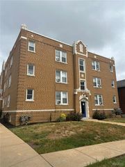 4963 Winona Avenue, St Louis, MO 63109