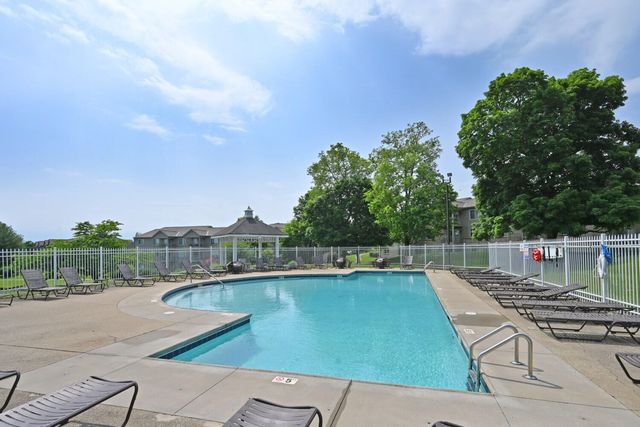 1888 Mimosa Trail, 304, Florence, KY 41042