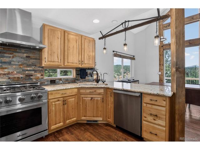 341 Rainbow Trl, Divide, CO 80814