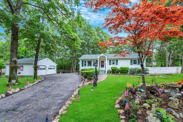 235 Highview Drive, Calverton, NY 11933