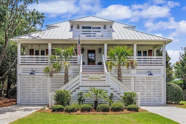 1307 Cove Avenue, Sullivans Island, SC 29482