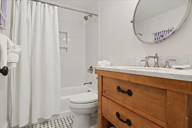 1307 Cove Avenue, Sullivans Island, SC 29482