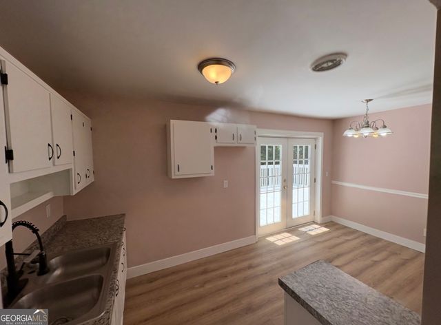 285 Queen Helen Lane, Jonesboro, GA 30236