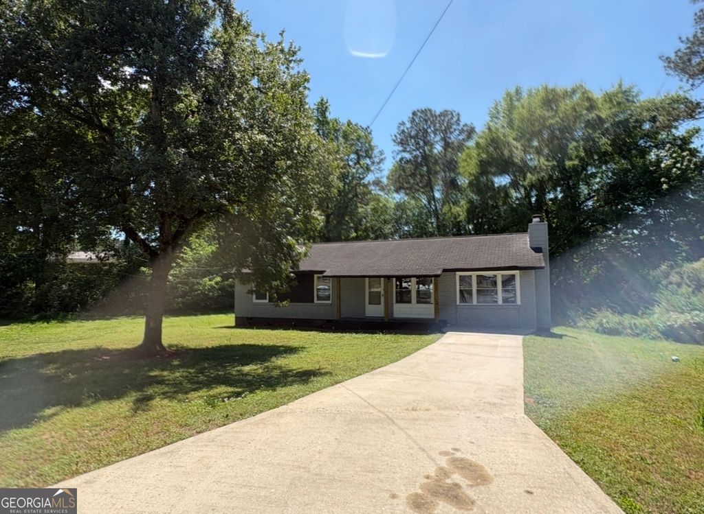 285 Queen Helen Lane, Jonesboro, GA 30236