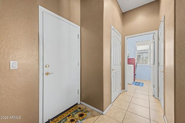4982 E LA COSTA Drive, Chandler, AZ 85249