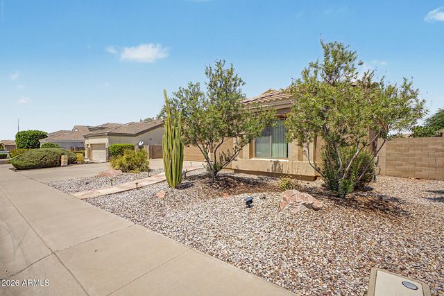 4982 E LA COSTA Drive, Chandler, AZ 85249