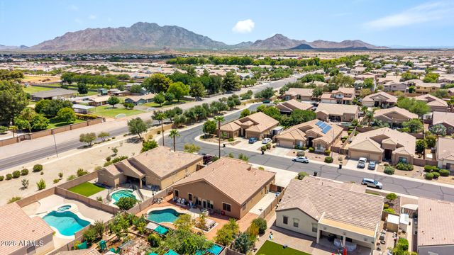 4982 E LA COSTA Drive, Chandler, AZ 85249