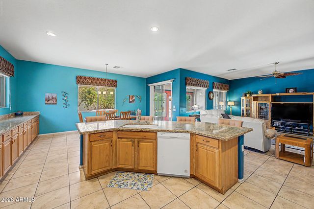 4982 E LA COSTA Drive, Chandler, AZ 85249