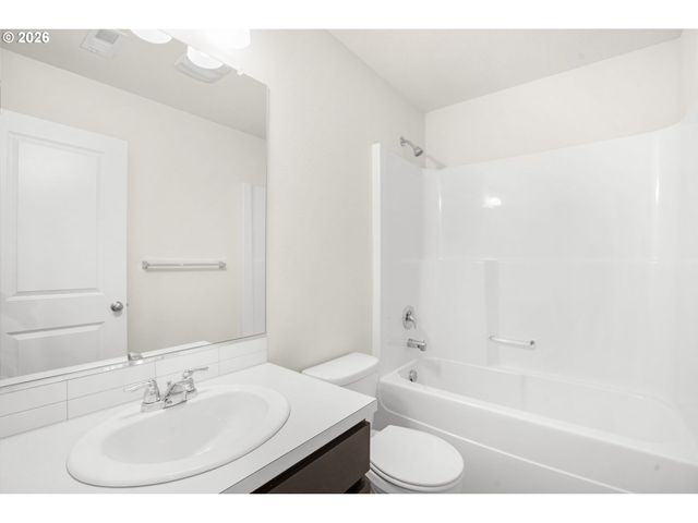 16328 Nw ERNST St, Portland, OR 97229