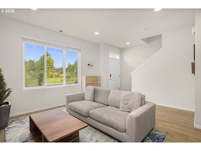 16328 Nw ERNST St, Portland, OR 97229