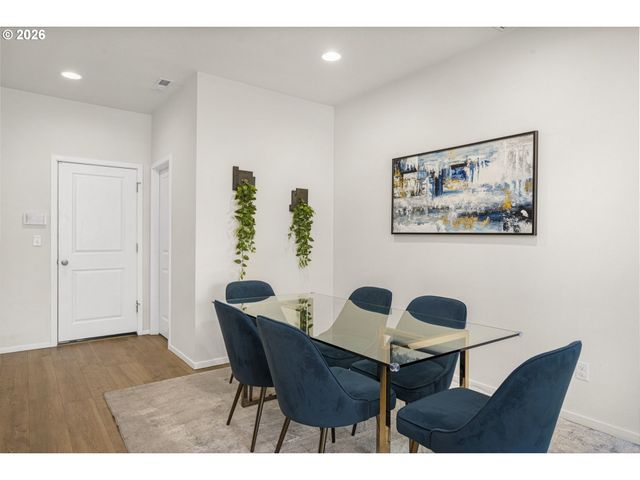 16328 Nw ERNST St, Portland, OR 97229