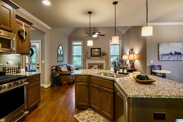 220 STERLING GATE LANE, Alabaster, AL 35007
