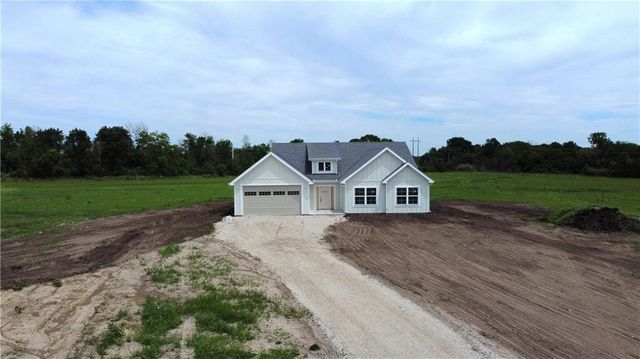 1157 SW 385th Road, Holden, MO 64040