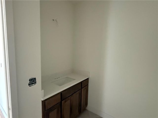 1157 SW 385th Road, Holden, MO 64040