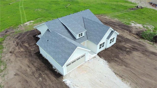 1157 SW 385th Road, Holden, MO 64040