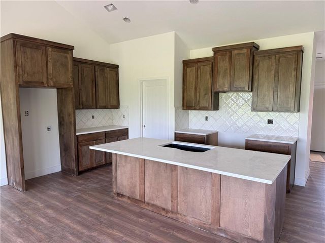 1157 SW 385th Road, Holden, MO 64040