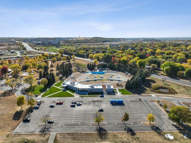 2087 Rainier Drive, Shakopee, MN 55379