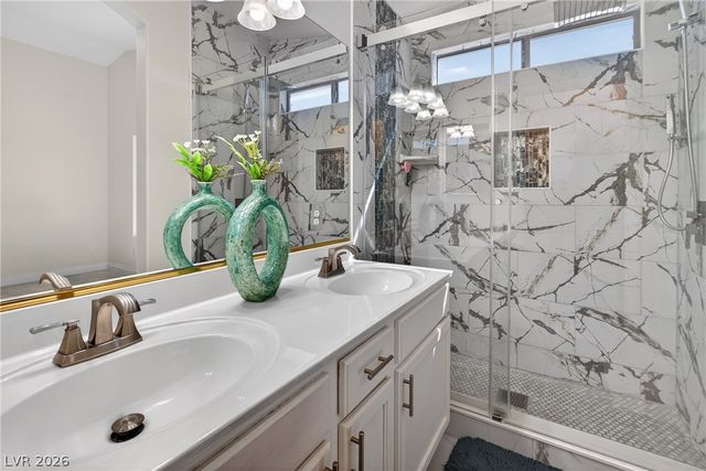 3890 Dusty Coral Street, Las Vegas, NV 89147