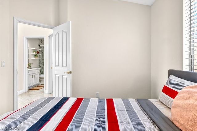 3890 Dusty Coral Street, Las Vegas, NV 89147