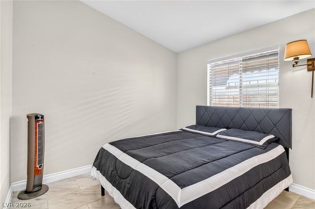 3890 Dusty Coral Street, Las Vegas, NV 89147