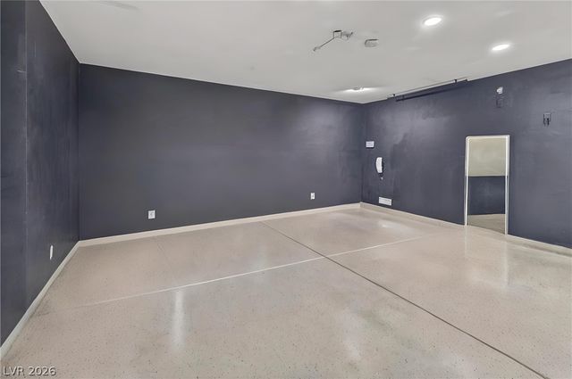 3890 Dusty Coral Street, Las Vegas, NV 89147