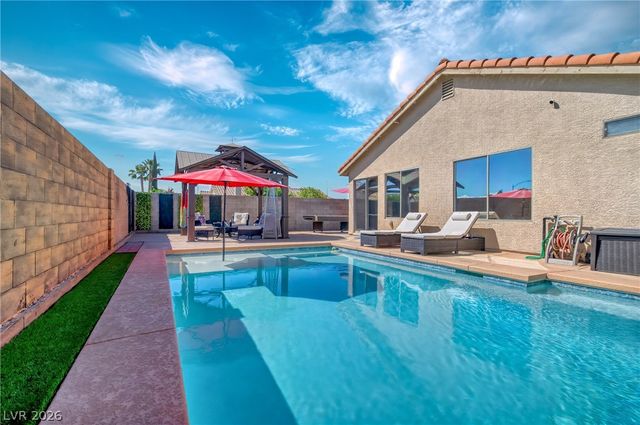 3890 Dusty Coral Street, Las Vegas, NV 89147