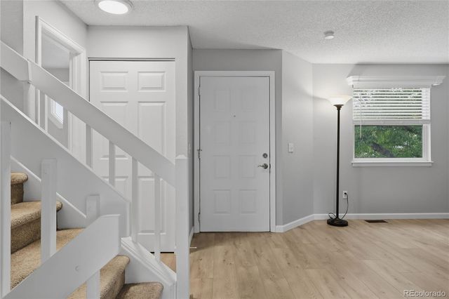 5016 S Ventura Street, Aurora, CO 80015