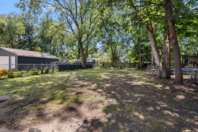 1113 22nd Avenue, Rockford, IL 61104