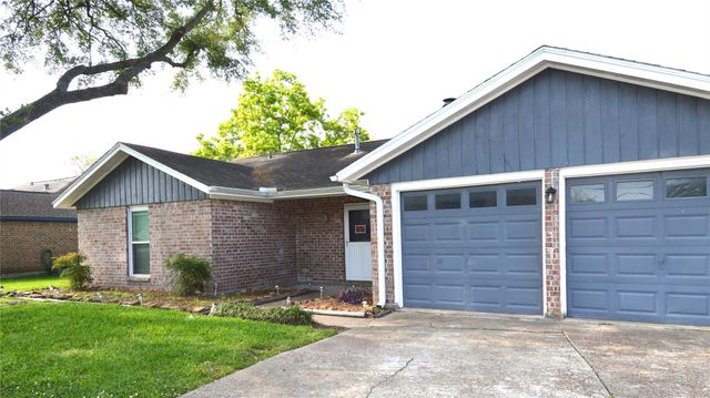 1333 Runneburg Road, Crosby, TX 77532