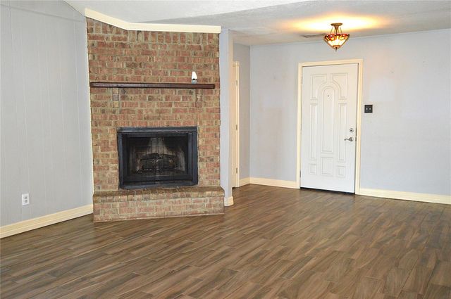 1333 Runneburg Road, Crosby, TX 77532