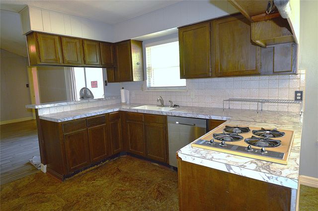 1333 Runneburg Road, Crosby, TX 77532